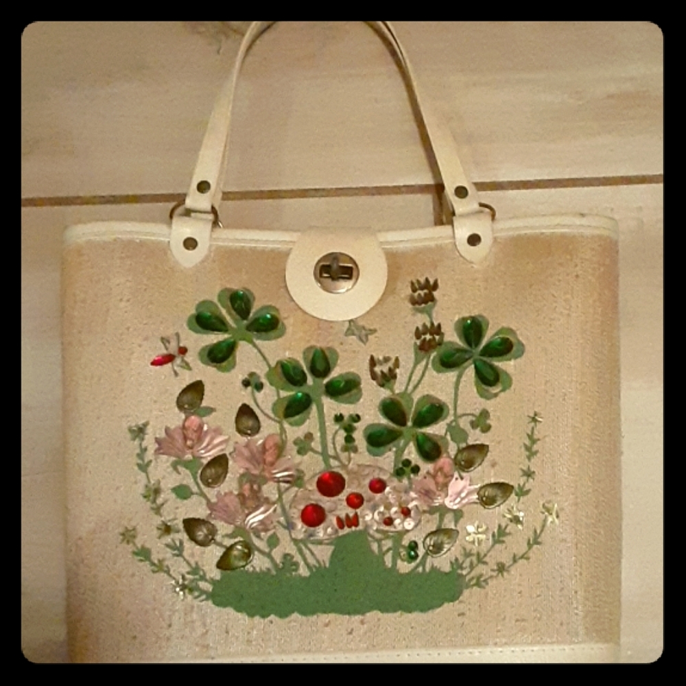 Floral Vintage Jewel Purse